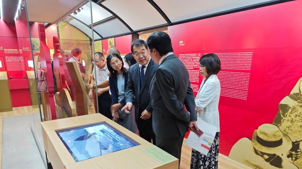 銘記守疆衛國崢嶸歲月 走進香港抗戰及海防博物館